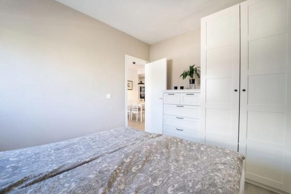 Chalet adosado en calle Río Guadiana, 7 - Mil Pa