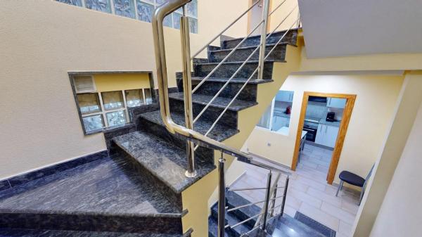 Chalet adosado en calle Tolerancia