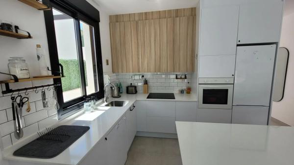 Casa independiente en calle Mimosa, 39