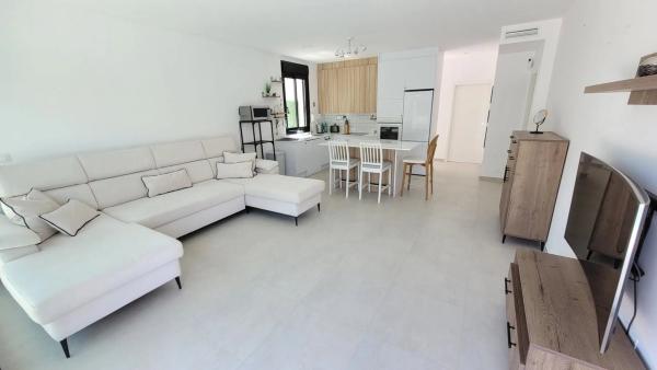 Casa independiente en calle Mimosa, 39