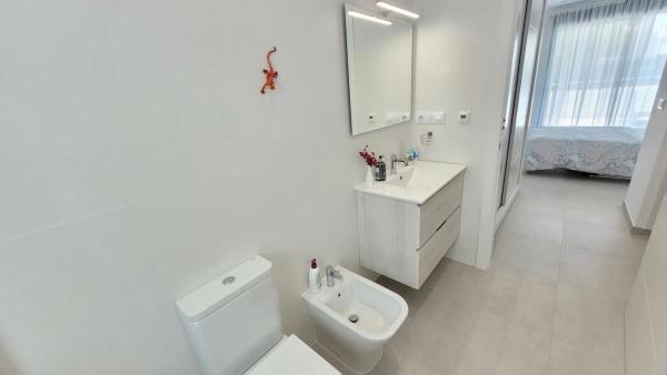 Casa independiente en calle Mimosa, 39