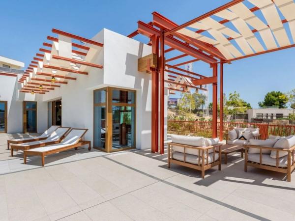 Casa independiente en calle Trébol Pc, 5