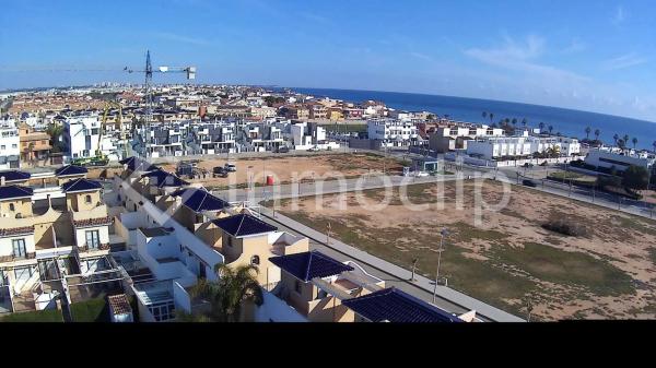 Ático en calle Azucena