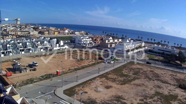 Piso en calle Azucena