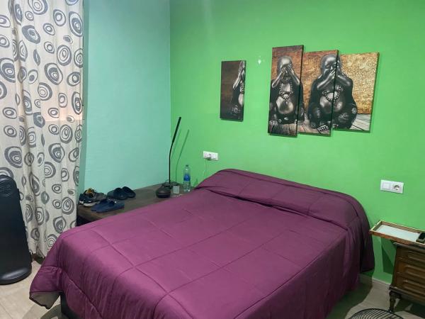 Chalet adosado en calle Apóstol Santiag, 16