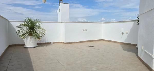 Casa independiente en calle Winston Churchill, 6