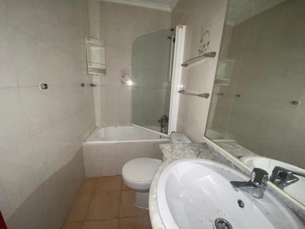 Chalet adosado en calle Marina