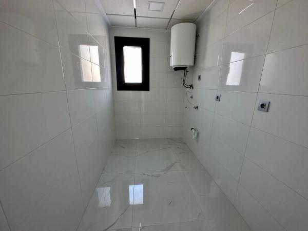 Casa independiente en calle Winston Churchill, 4