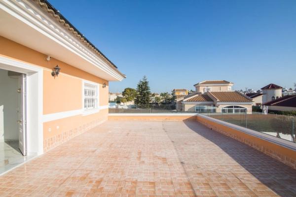 Casa independiente en Lugar Martinez, 228