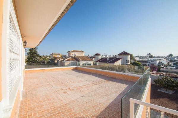 Casa independiente en Lugar Martinez, 228