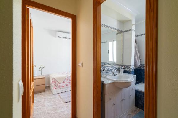 Chalet adosado en calle Sevilla