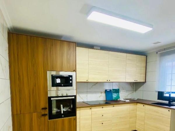 Chalet pareado en calle la Castellana