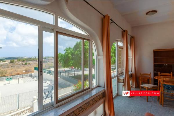 Chalet adosado en calle Mar Balcón Costa Blanc