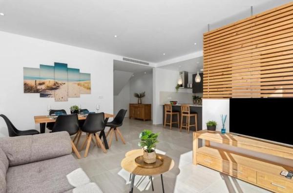 Chalet en San Miguel de Salinas