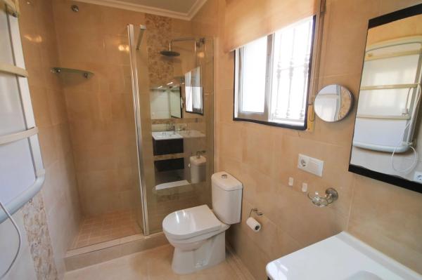 Chalet pareado en calle Cádiz s/n