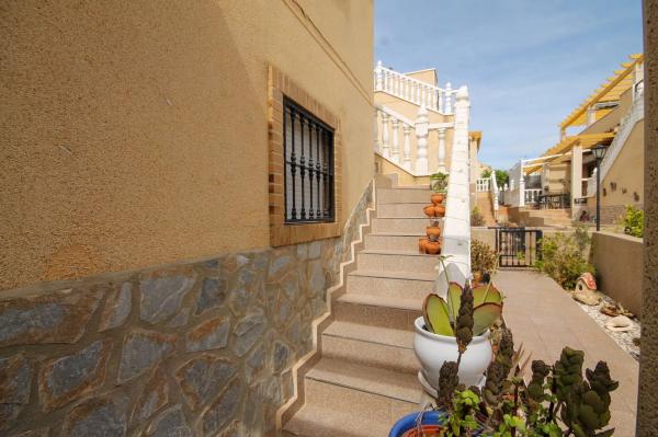 Chalet pareado en calle Cádiz s/n