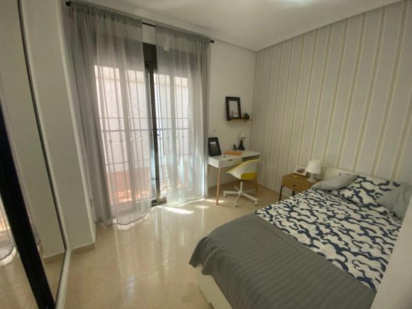 Chalet adosado en calle La Rambla, 1