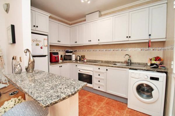 Casa independiente en calle Sevilla