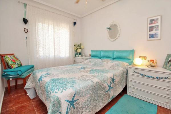 Casa independiente en calle Sevilla