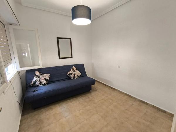 Chalet adosado en calle Claveles Balcón Costa, 8