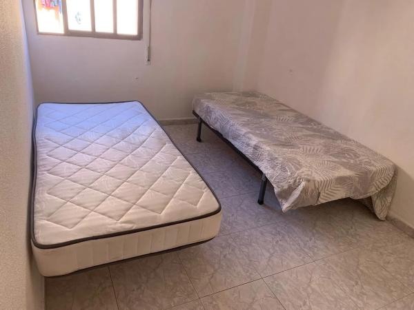 Piso en calle Pablo Neruda, 2