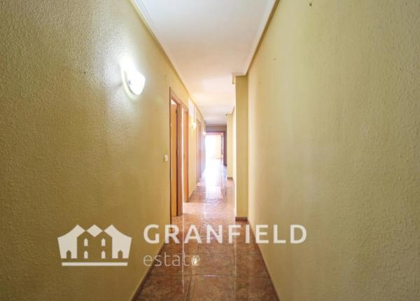 Piso en calle Ramón Gallud, 63