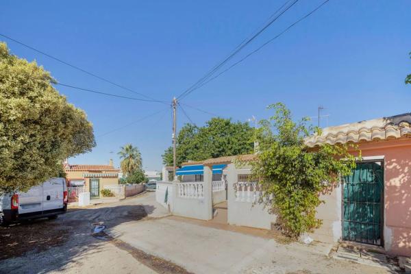 Casa independiente en Urbanización Torreta Ii, 122