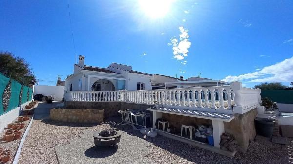 Chalet en Barrio La Siesta - El Salado - Torreta