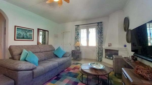 Chalet en Barrio La Siesta - El Salado - Torreta