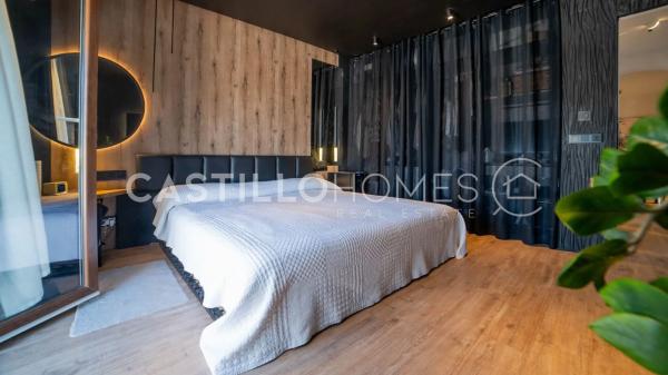 Casa independiente en calle Huelma, 4