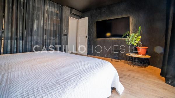 Casa independiente en calle Huelma, 4