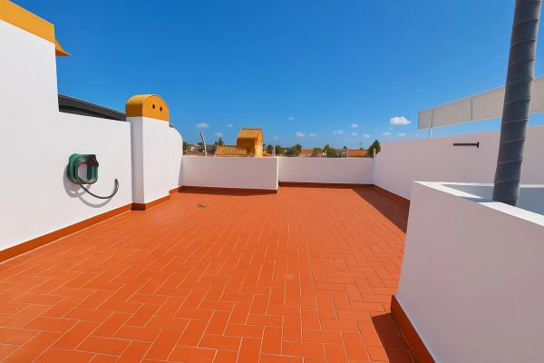 Ático en calle Río Danubio