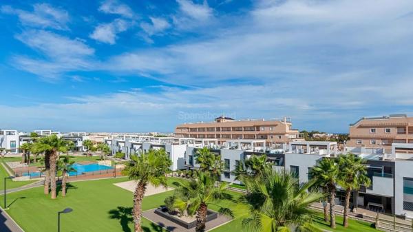 Ático en calle Txacolina, 6