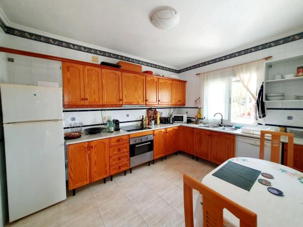 Casa independiente en Cl Varsovia Bal, 1