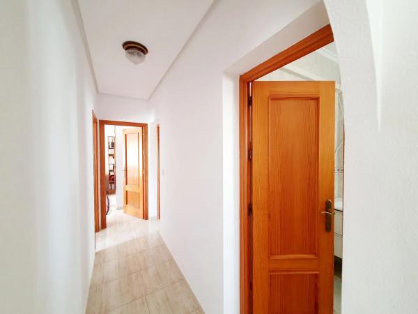 Casa independiente en Cl Varsovia Bal, 1