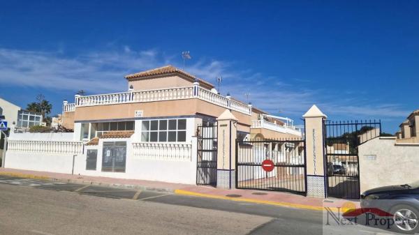 Dúplex en Barrio Los Balcones - Los Altos del Edén