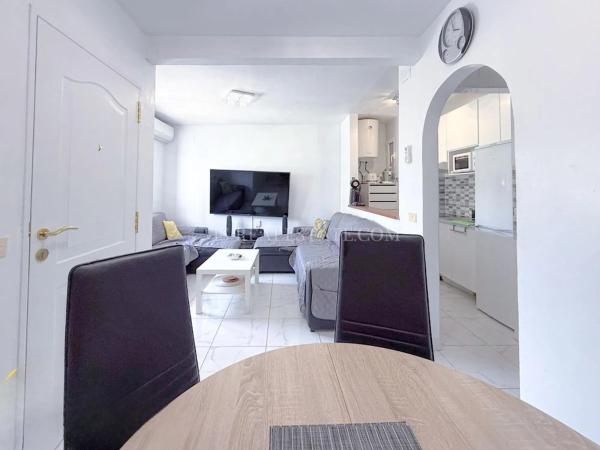 Chalet adosado en calle Manzana 3