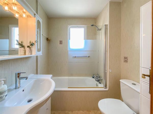 Piso en calle Helena