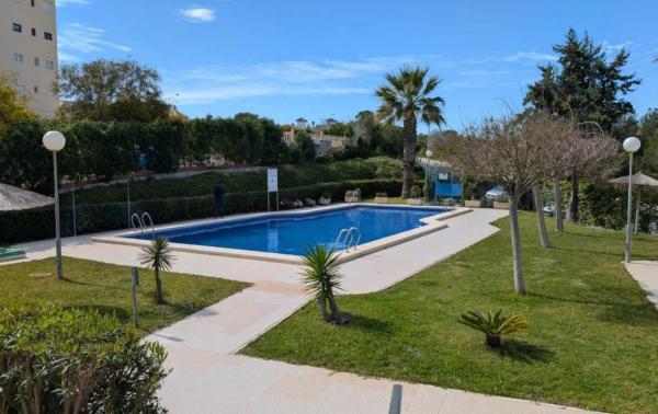 Estudio en calle Aquiles, 19