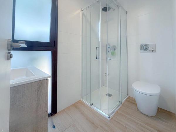 Casa independiente en calle Gotzone Mora