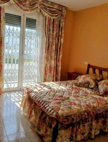 Casa independiente en calle Bruselas