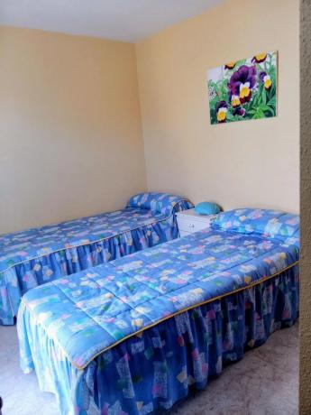 Casa independiente en calle Bruselas