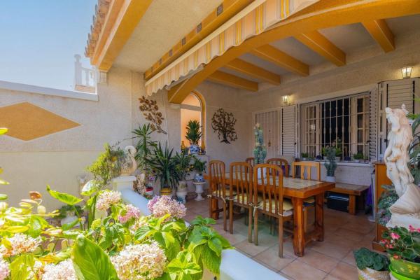 Chalet en Barrio Zona los Frutales