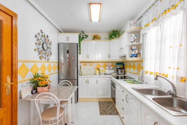 Chalet en Barrio Zona los Frutales