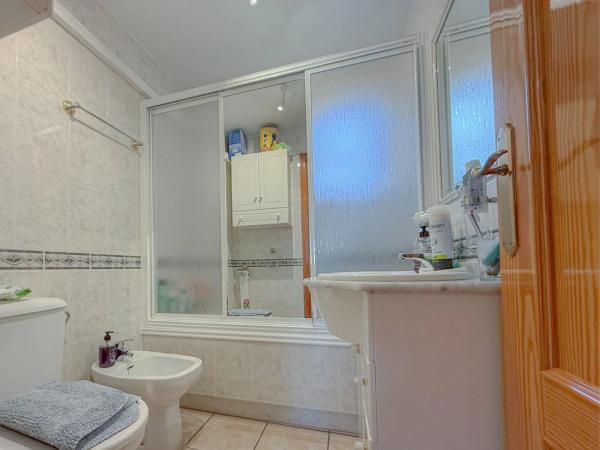 Chalet adosado en Urbanización Cabo Verde