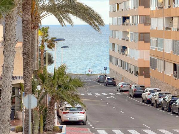 Chalet adosado en Urbanización Cabo Verde