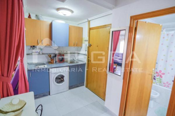 Piso en calle Ramón Gallud, 222