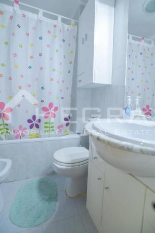 Piso en calle Ramón Gallud, 222