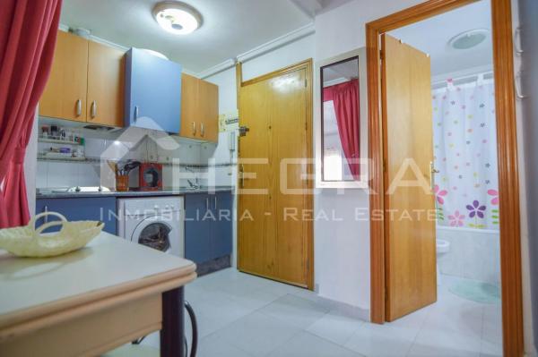 Piso en calle Ramón Gallud, 222