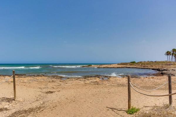 Chalet pareado en Residencial chimos playa s/n